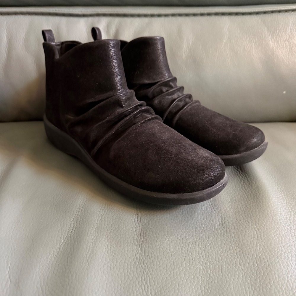 Clarks Cloudsteppers Sillian 2.0 High Black Ruched Ankle Booties Womens 8.5 M - Picture 3 of 10